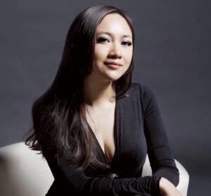 Anna Hu