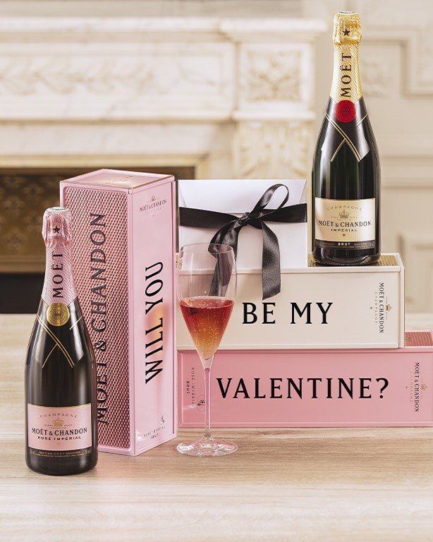 Valentine’s Gift Guide For Her 2021