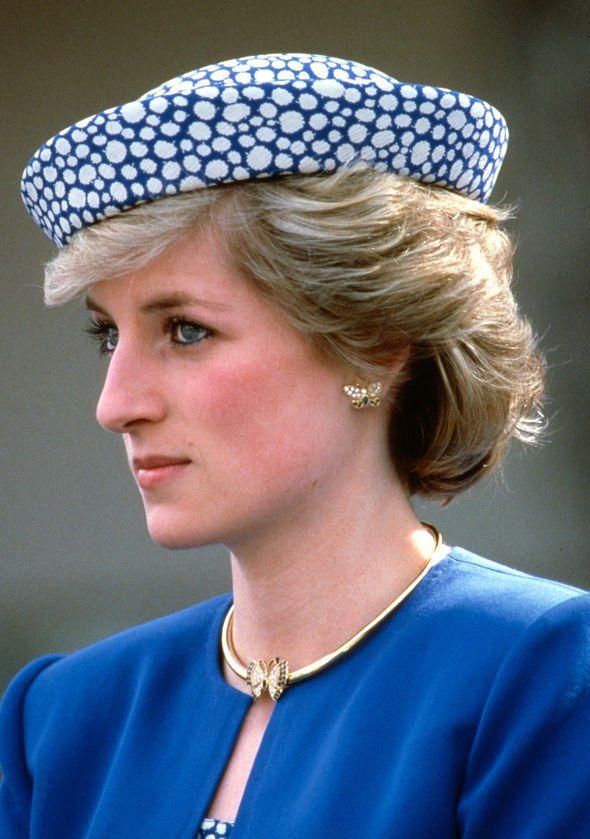 Diana wearing a set of Butterfly Jewellery