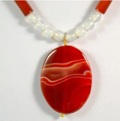 Sardonyx and pearl necklace